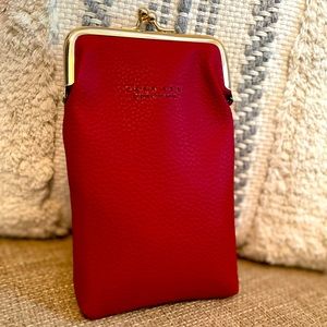 Carr Ken leather kisslock pouch 7x4.5”